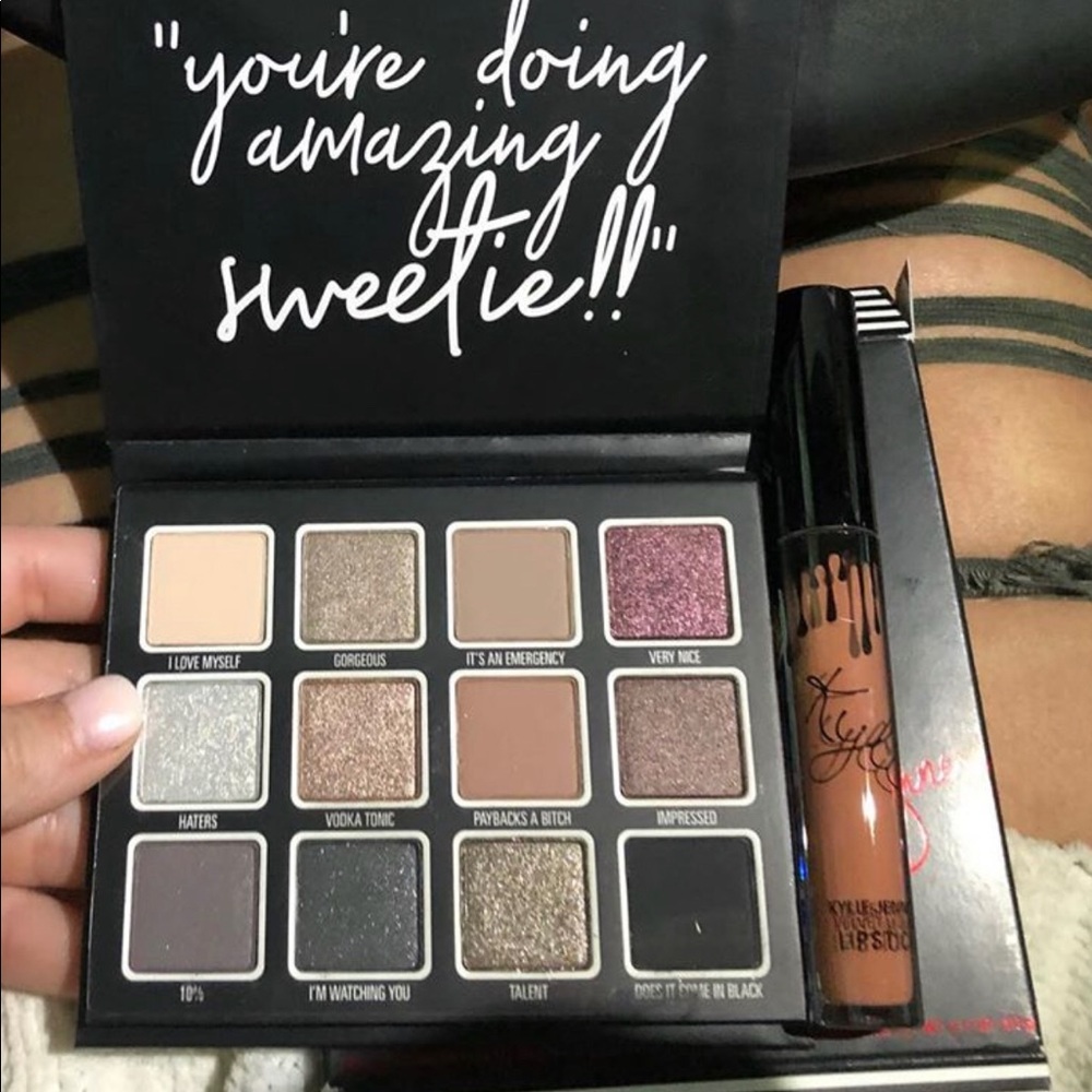 Kylie Jenner Eyeshadow Pallet